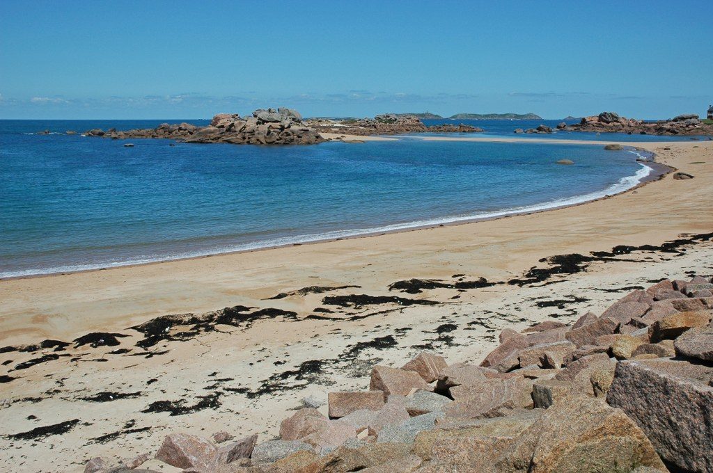 Renske Cramer Creatief foto van een zandstrand aan de kust van Bretagne (Frankrijk)